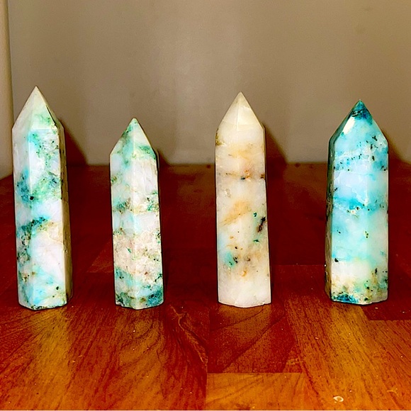 Obelisk Chrysocolla in Quartz w/ Azurite, Phoenix Towers - Picture 6 of 15
